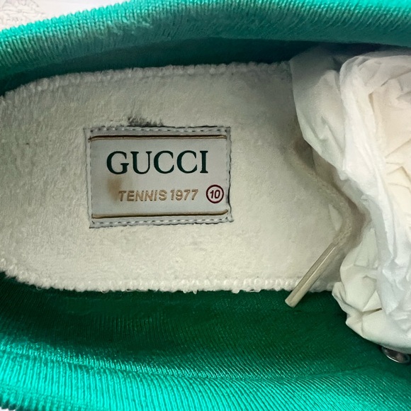 Gucci Men’s White Green canvas Tennis 1977 mini GG. - Picture 9 of 10